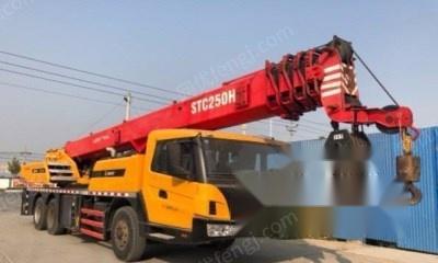 三一吊车25吨最新款，五节臂技术的革新与优势分析