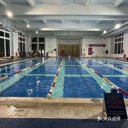 大连彦年游泳馆最新消息，打造全新游泳体验